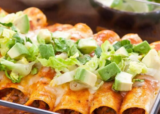 Chicken Enchiladas with Red Chili Sauce
